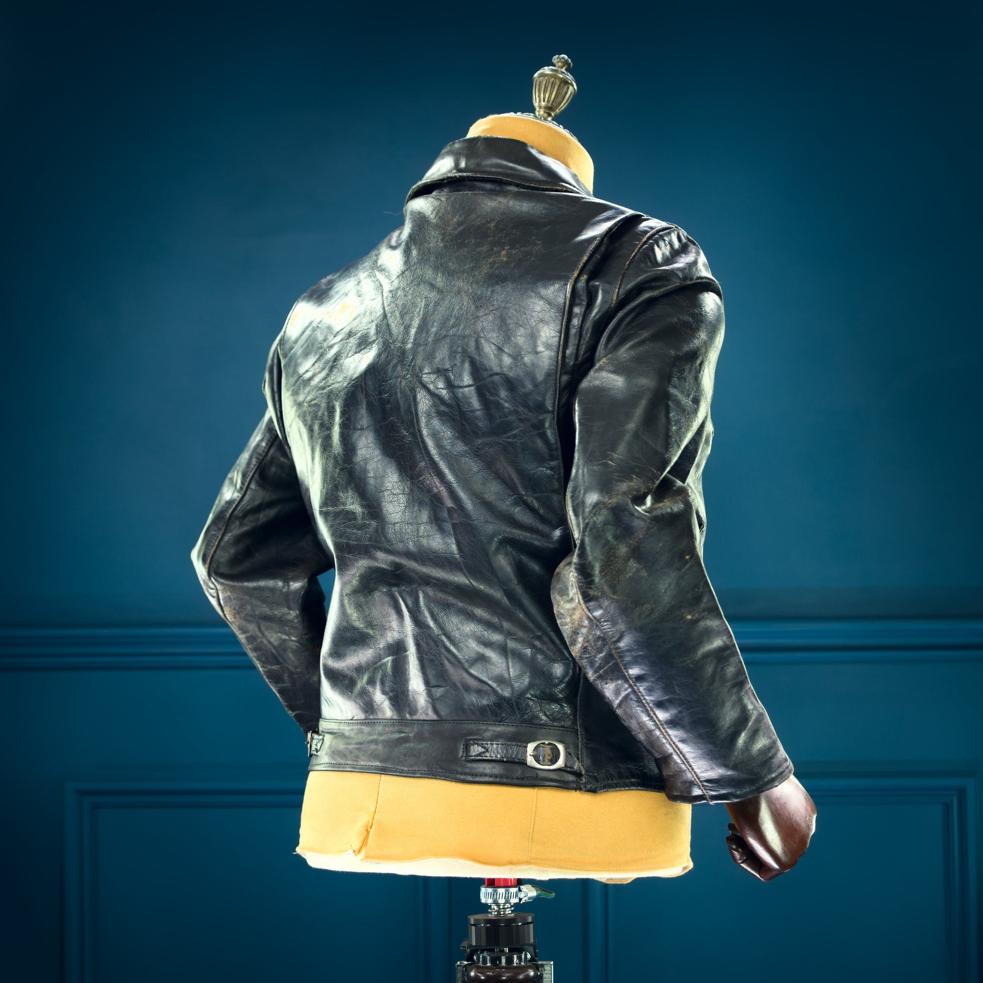 Vintage 1960s British Steerhide Black Single Rider Highwayman Leather Jacket “S”