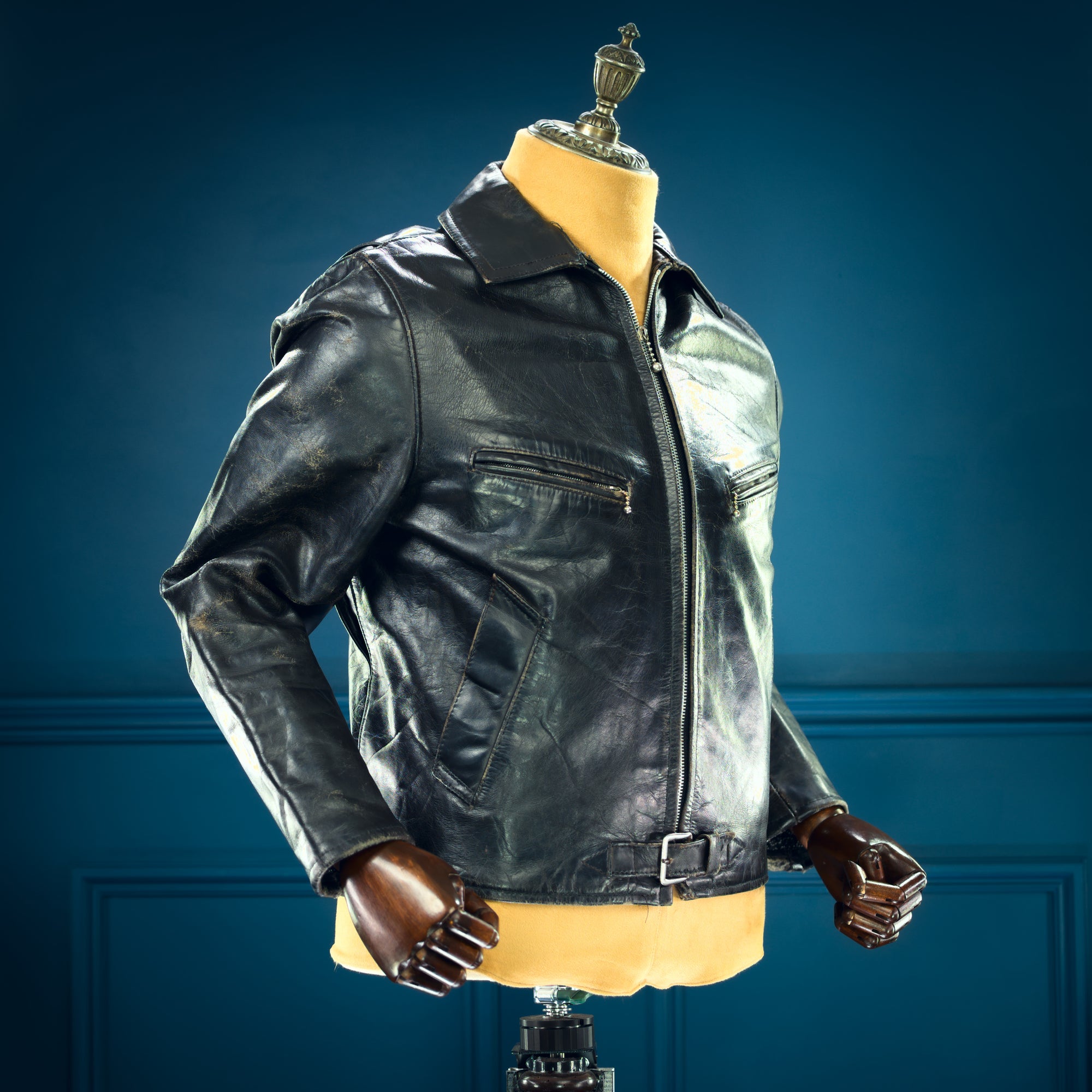 Vintage 1960s British Steerhide Black Single Rider Highwayman Leather Jacket “S”