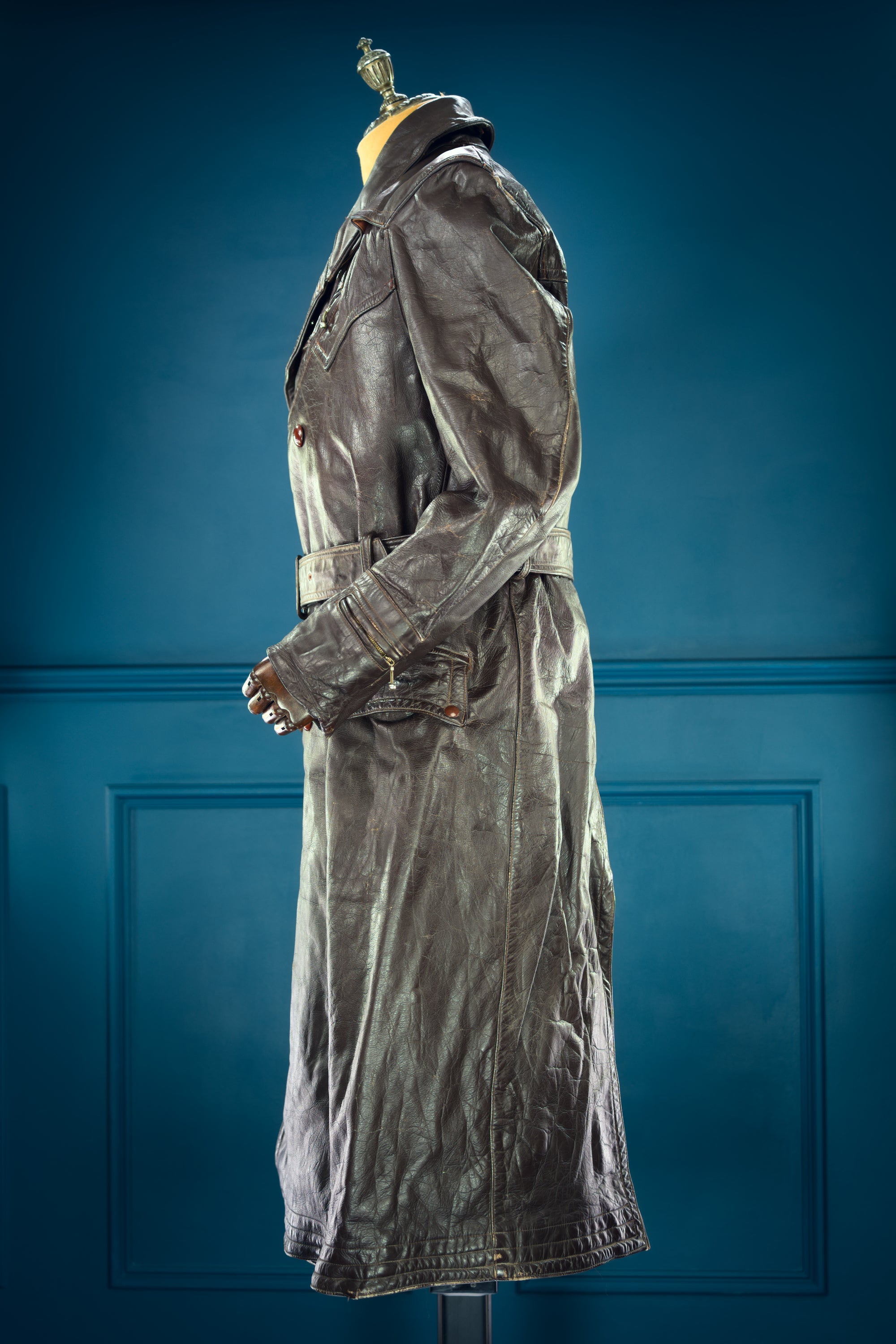 Vintage 1940s Dutch Horsehide Post-WW2 Police Great Coat Rider Leather Jacket “M