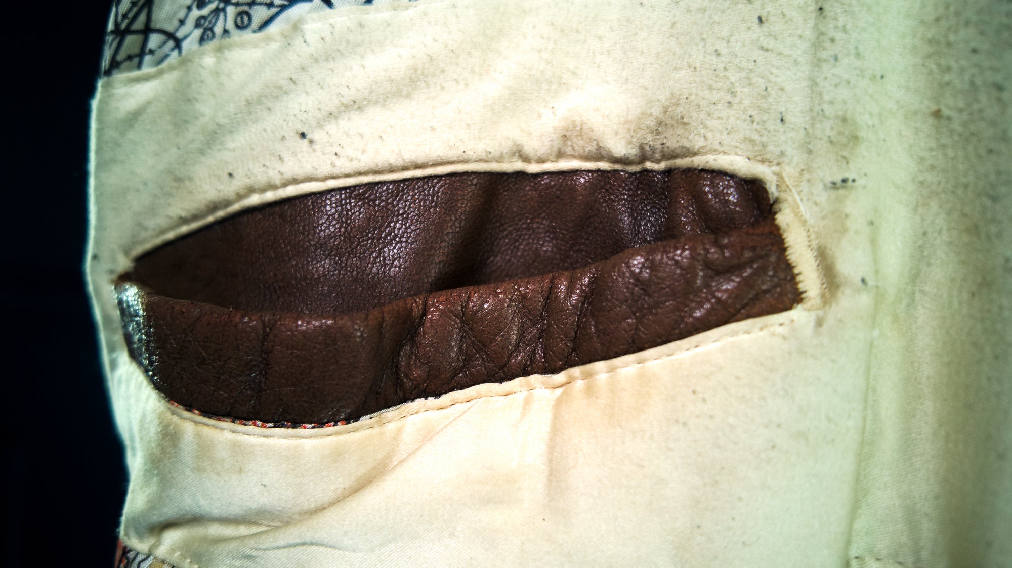 Vintage 1980s Avirex A2 Sheepskin Brown Bomber Flight Leather Jacket "XL"