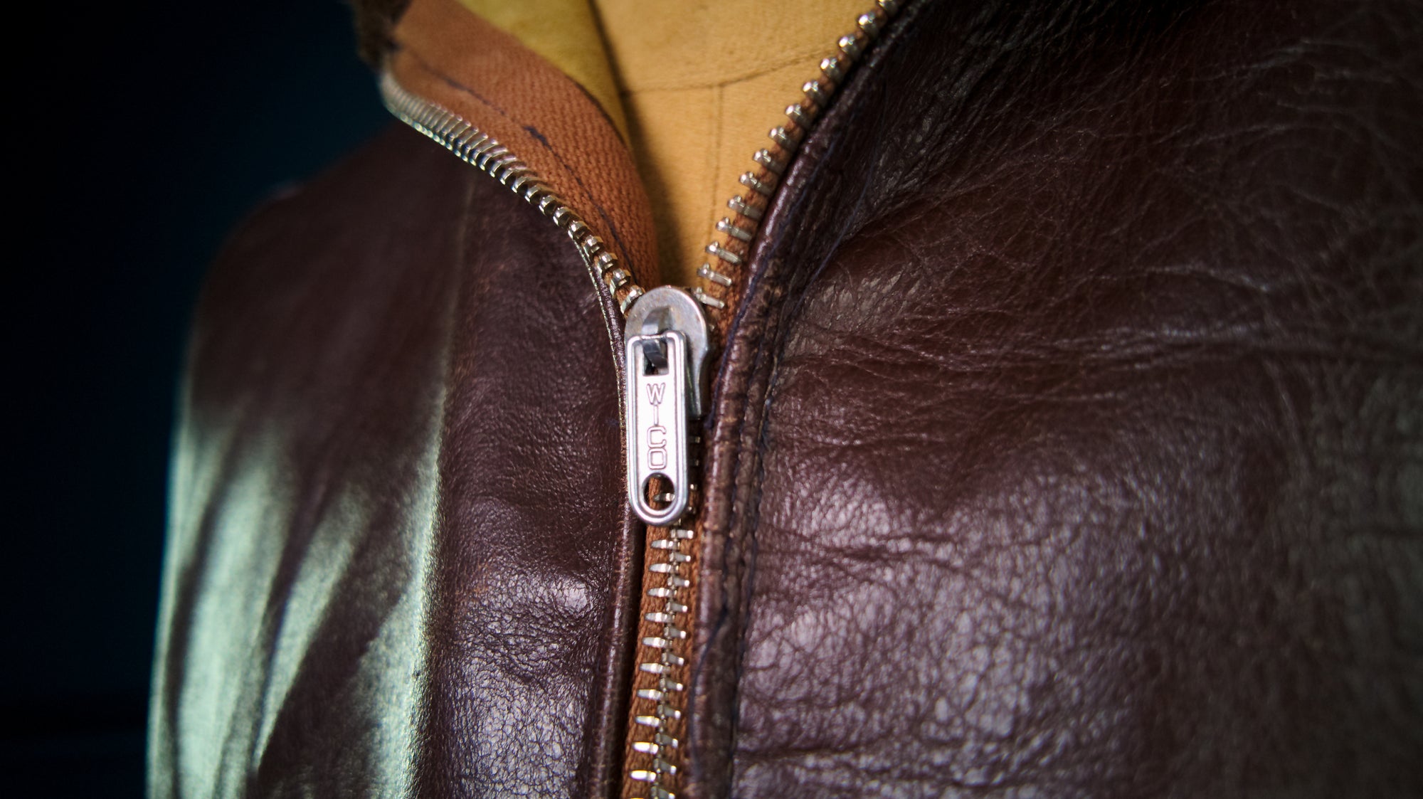 Vintage 1940s WW2 Czech Horsehide Flight Aviator Windbreaker Leather Jacket “M”