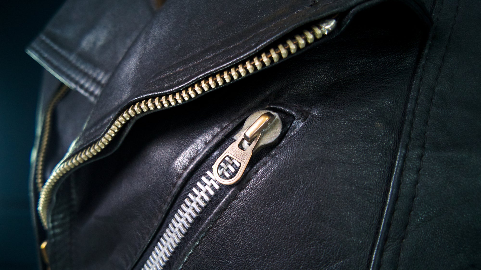 Vintage 1950s German Horsehide Black Biker Aviator Moto Leather Jacket “M”