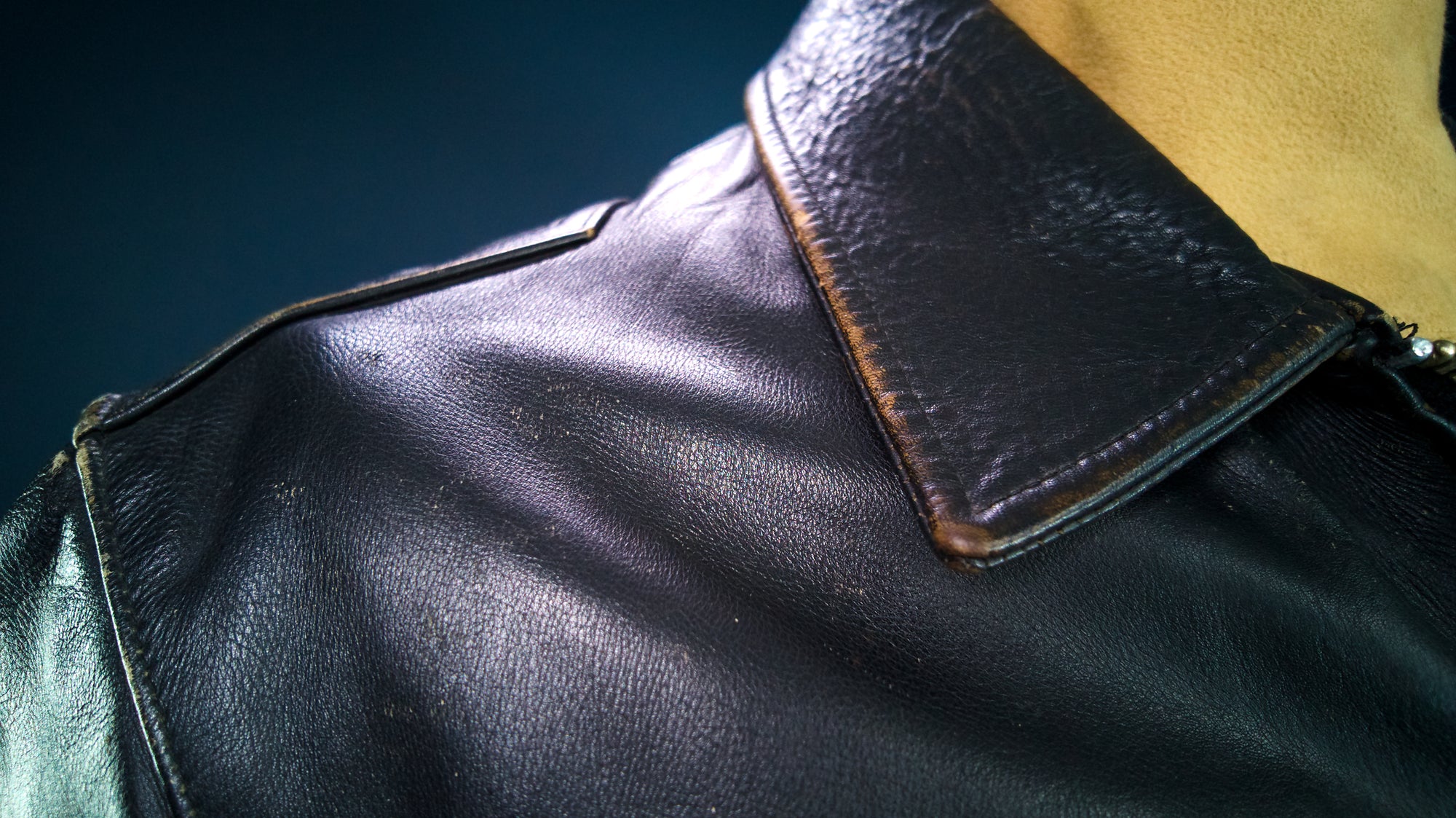 Vintage 90s Chevignon Steerhide Highwayman Biker Single Rider Leather Jacket “M”