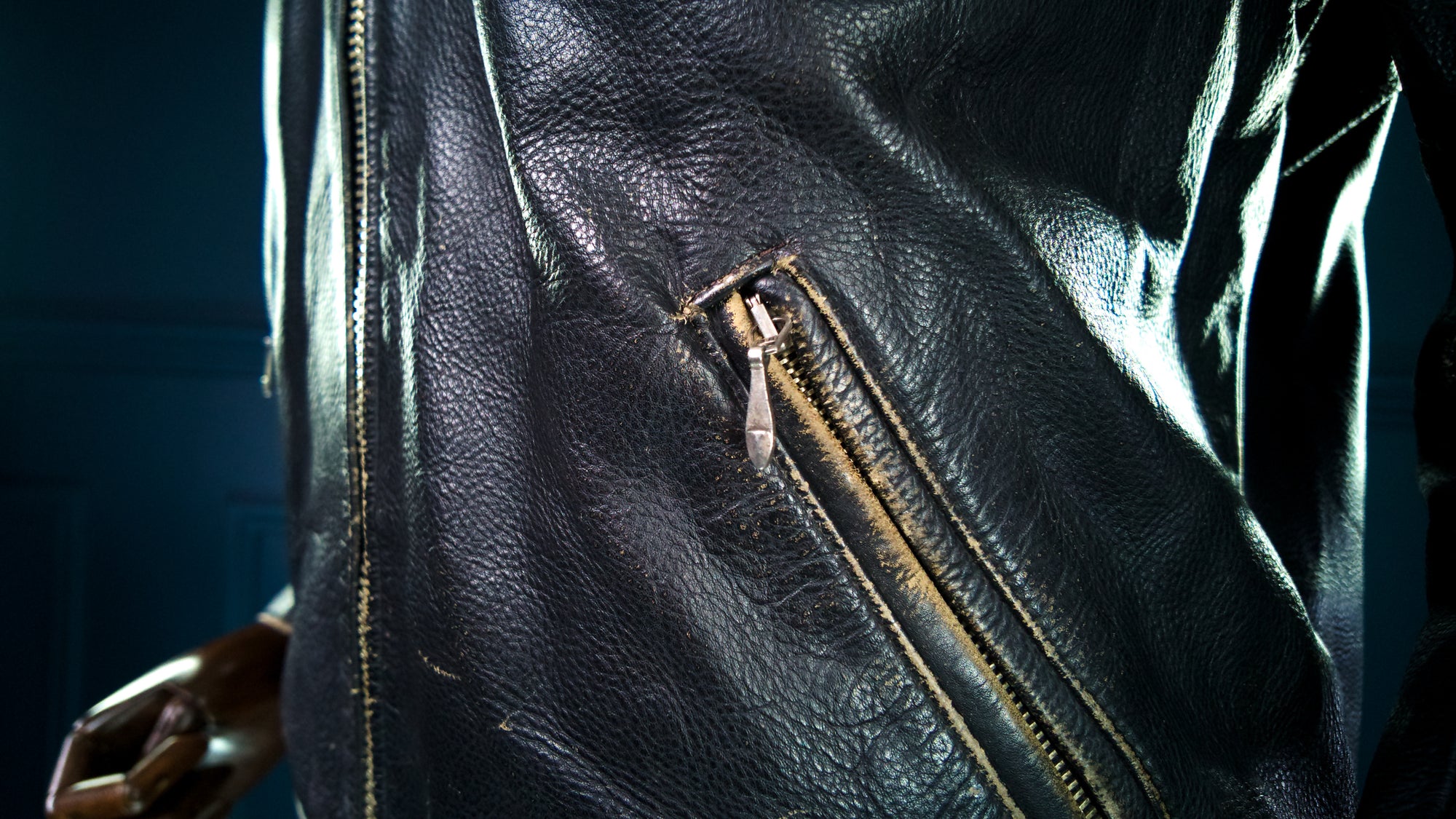 Vintage 90s Chevignon Steerhide Highwayman Biker Single Rider Leather Jacket “M”