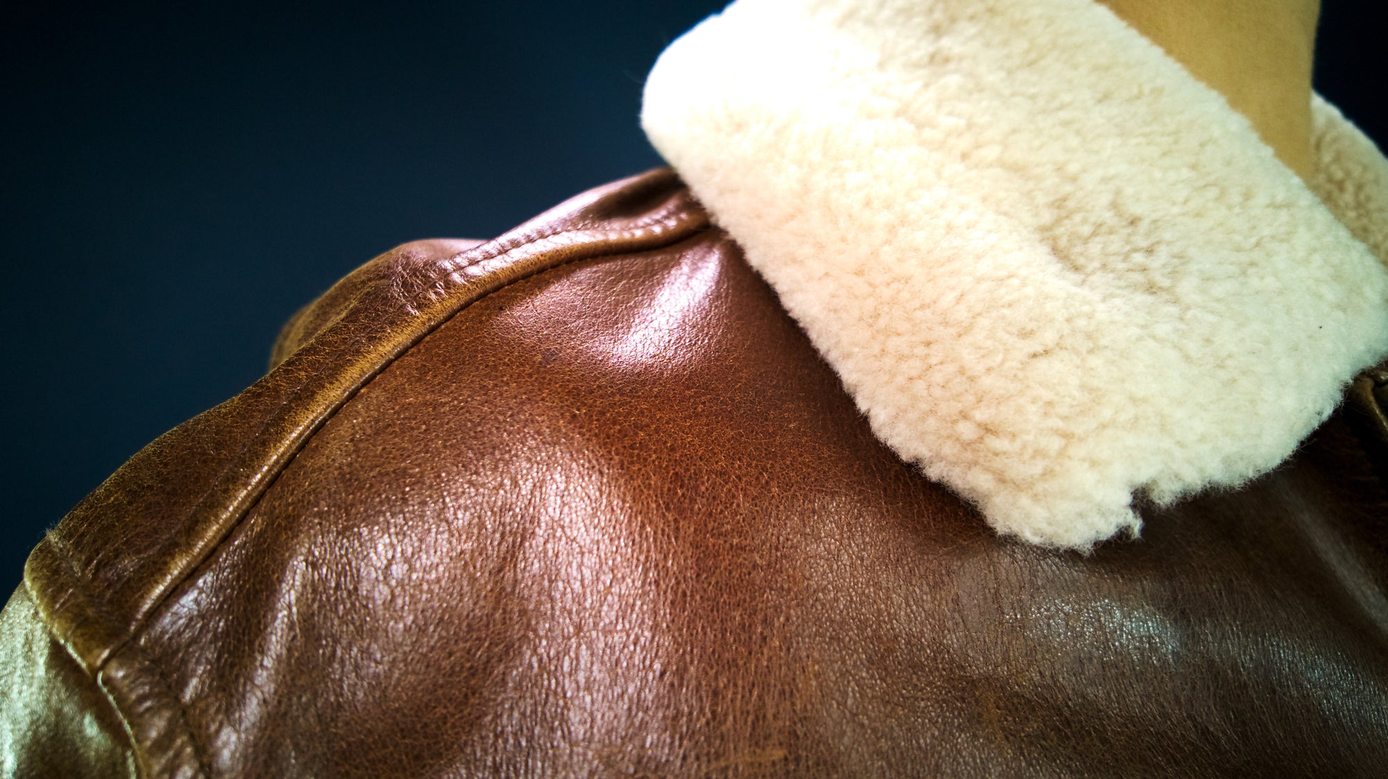 Vintage 90s German Buffalo Flight Bomber Aviator Leather Jacket Fur Collar “M”