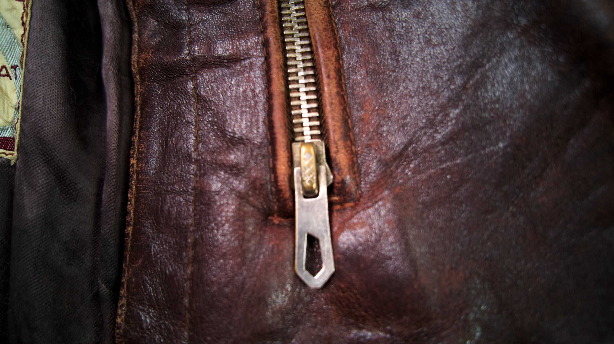 Vintage 1940s WW2 German Horsehide Modified Trenchcoat Biker Leather Jacket “M"