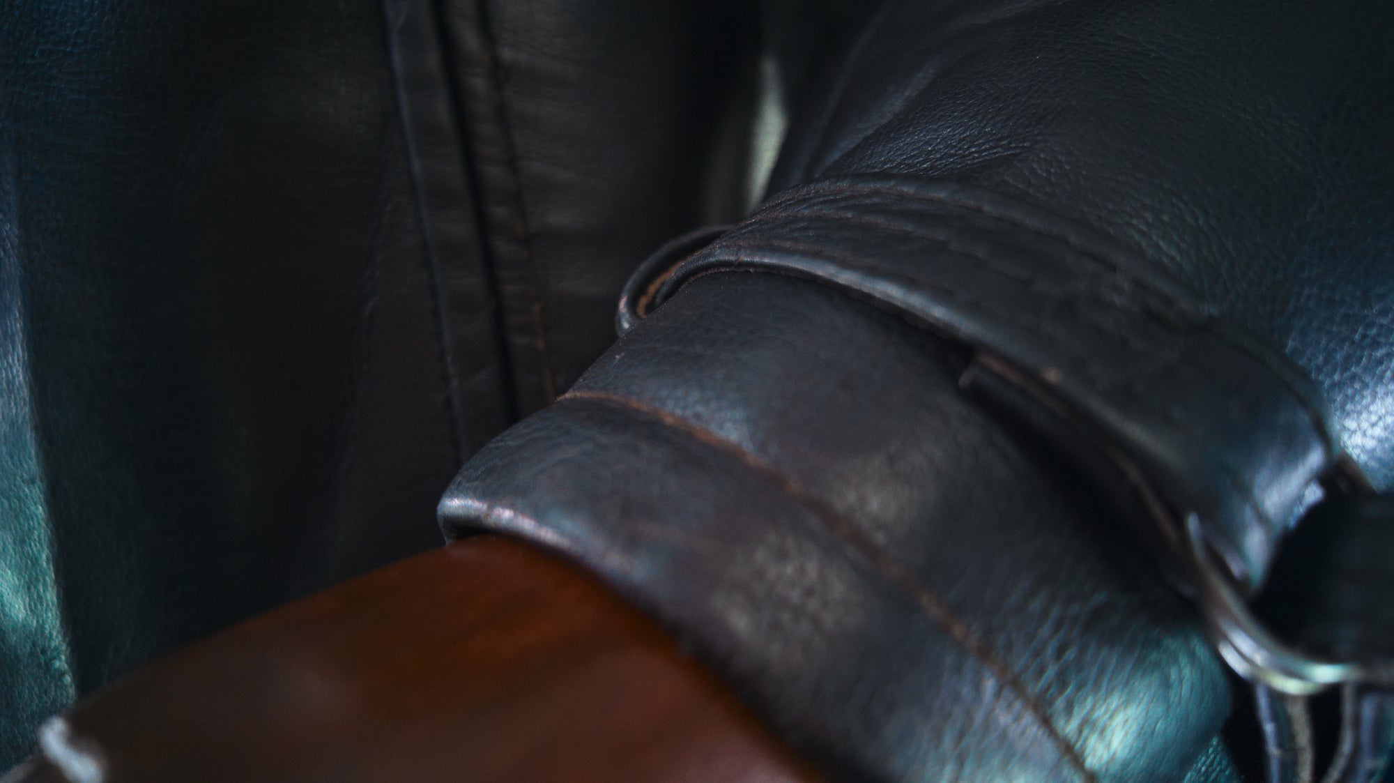 Vintage 1950s Cold War Czech Flight Aviator Bomber Leather Jacket Fur Collar “L”