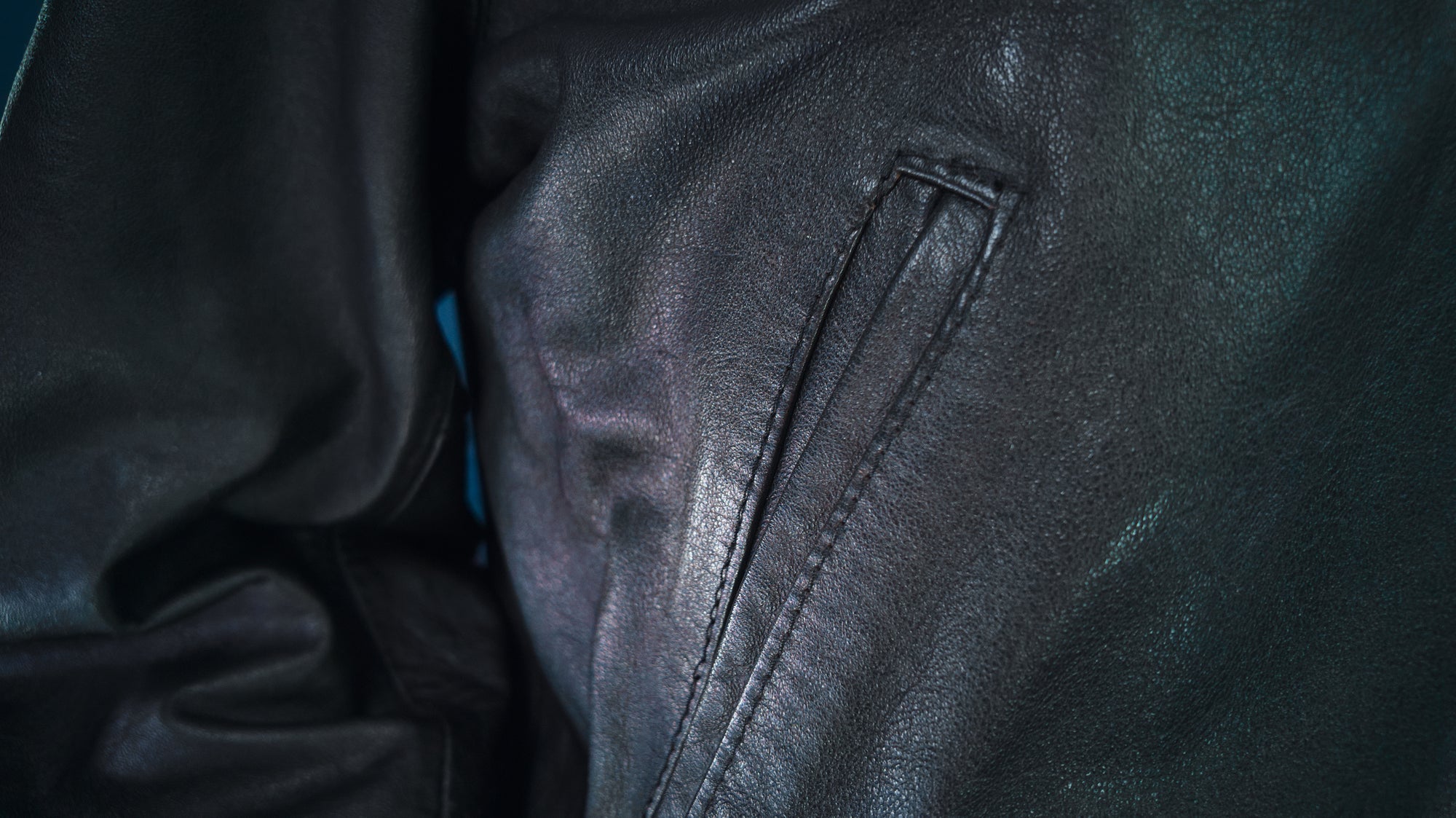 Vintage 1980s British Calfskin Black Bomber Flight Aviator Leather Jacket “M”