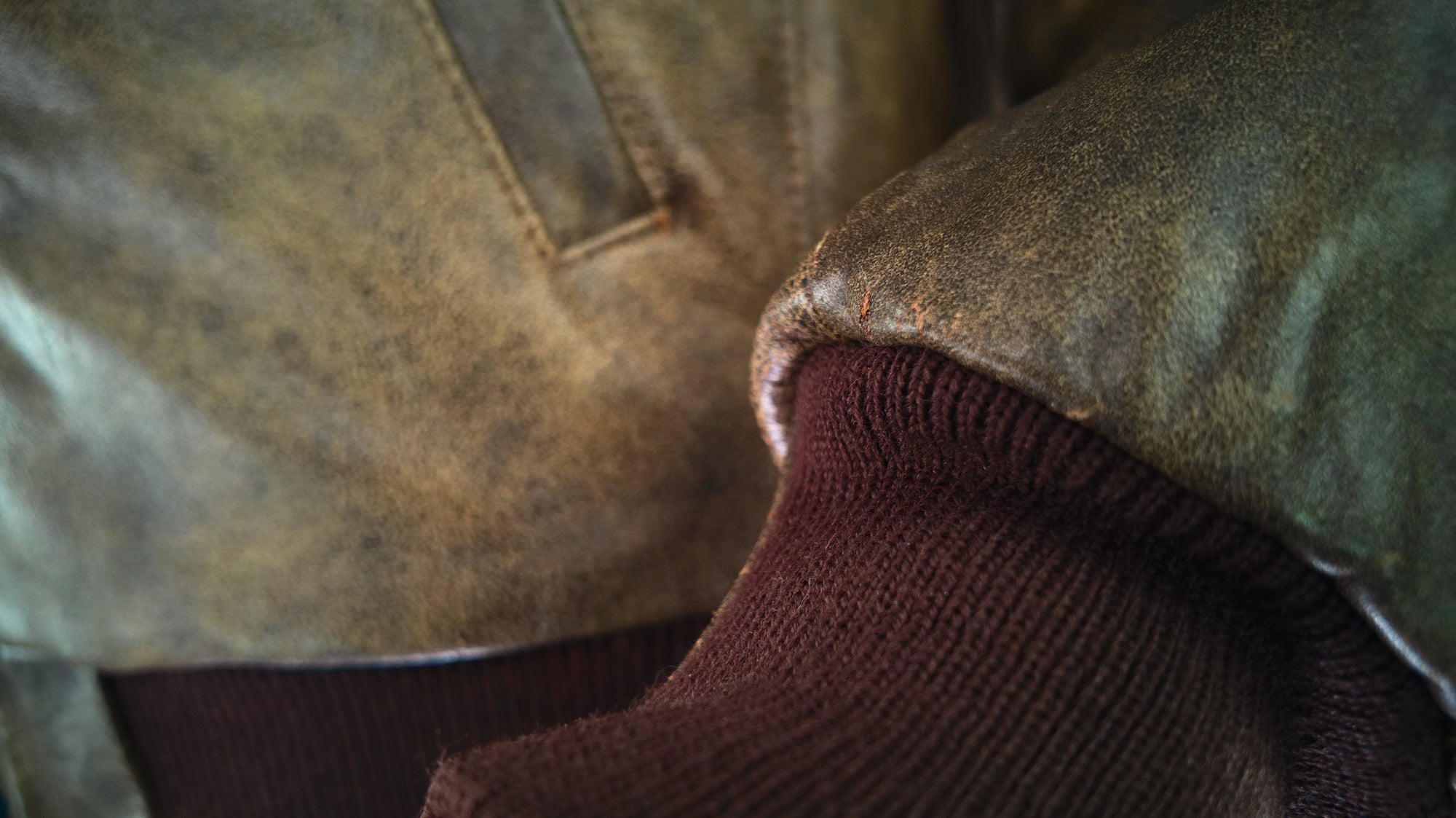 Vintage 1980s American Flight Bomber Aviator Buffalo Hide Leather Jacket “M”