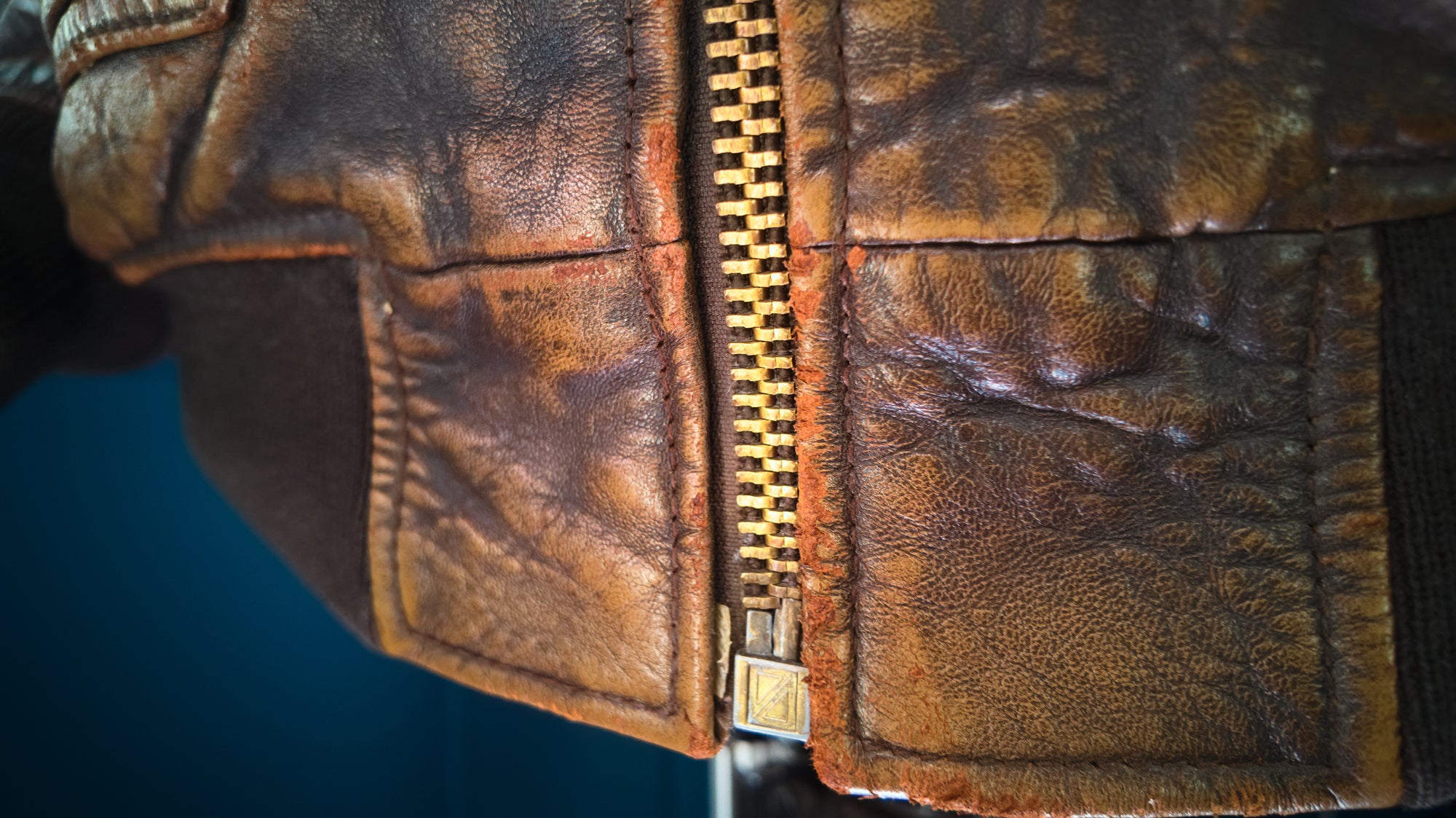 Vintage 1980s Avirex G1 Sheepskin Flight Bomber Aviator Leather Jacket USA “L”