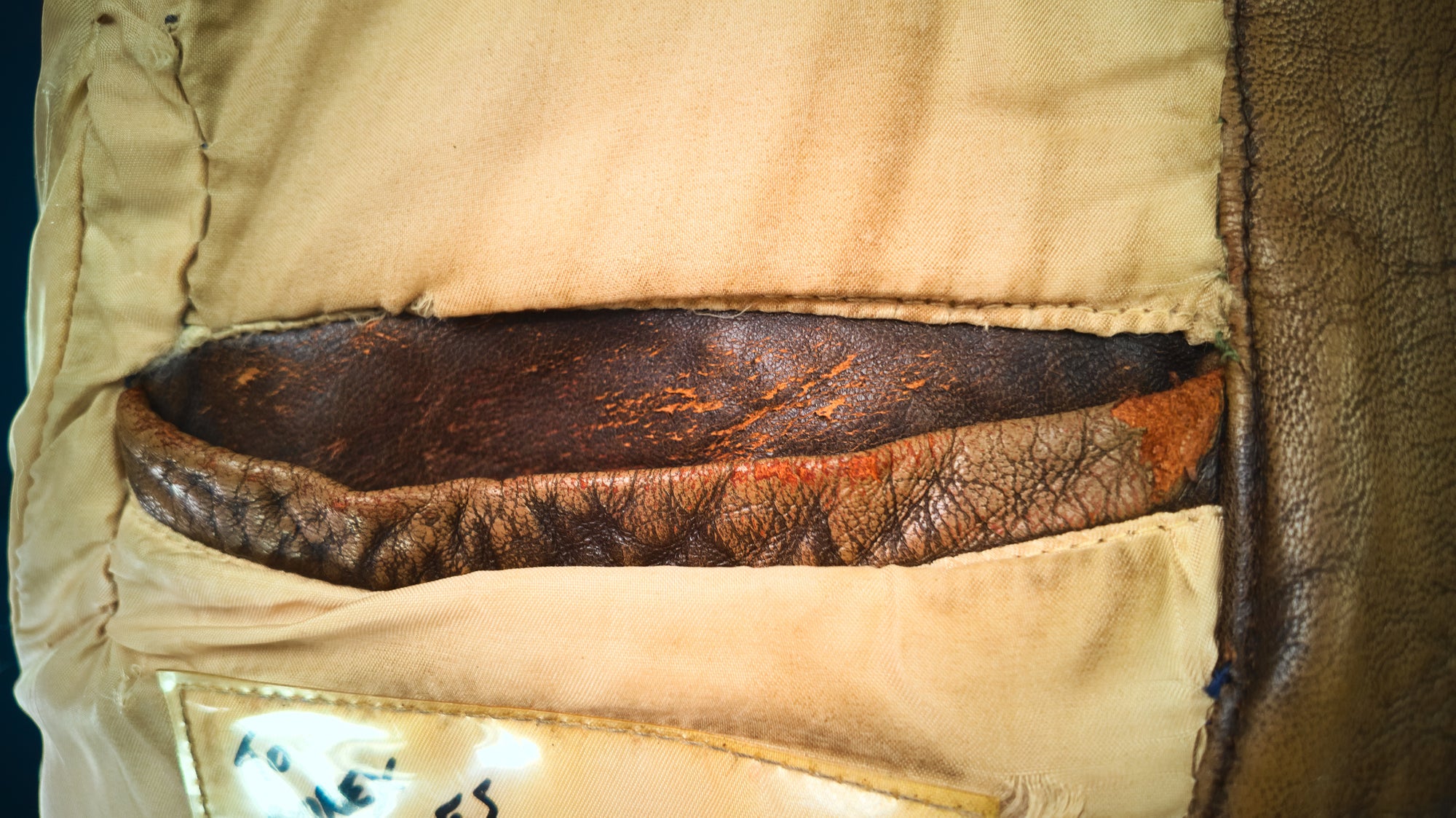 Vintage 1980s Avirex G1 Sheepskin Flight Bomber Aviator Leather Jacket USA “L”