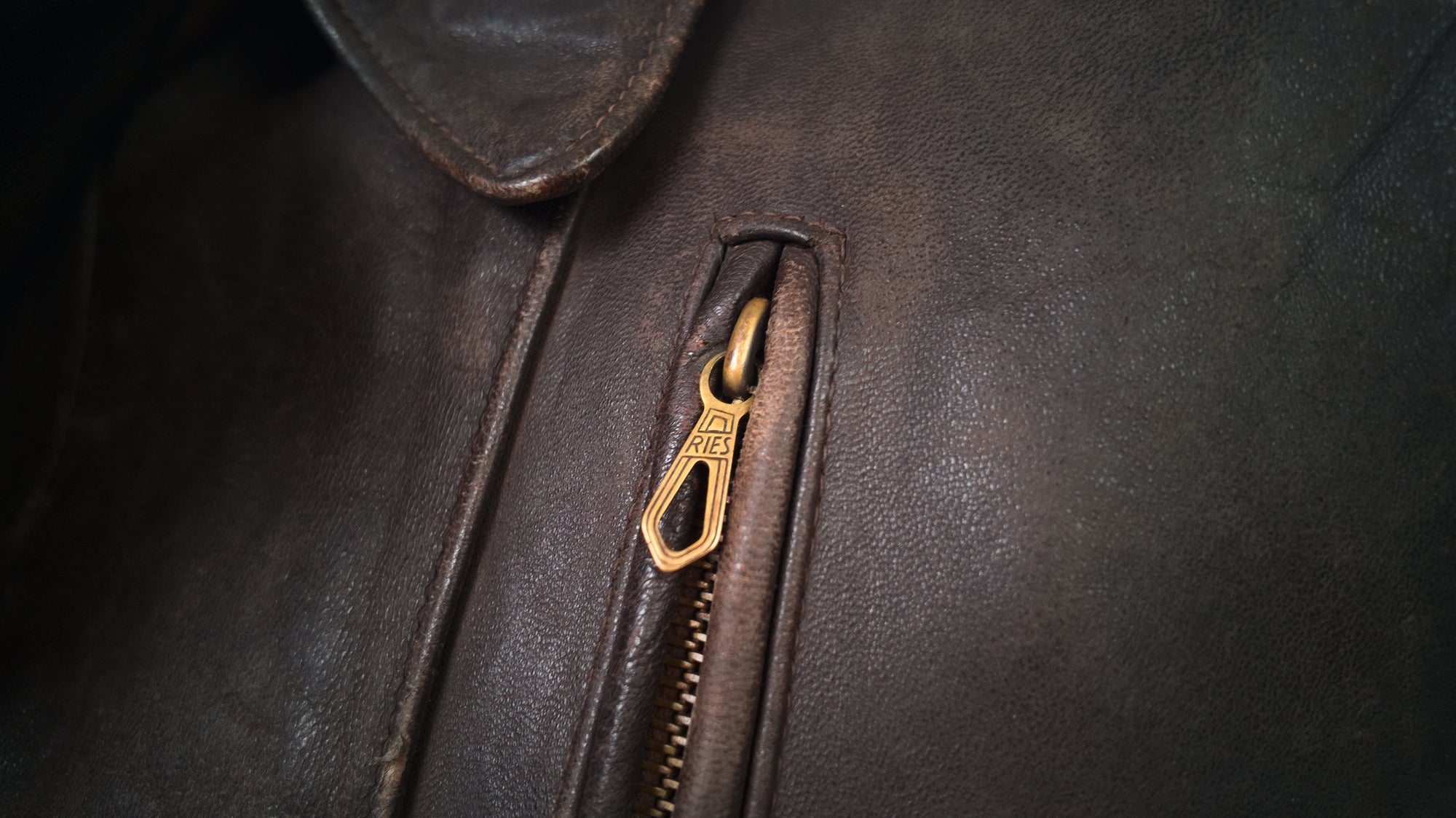 Vintage 1940s West German Sheepskin Border Police Dispatch Leather Jacket “M”