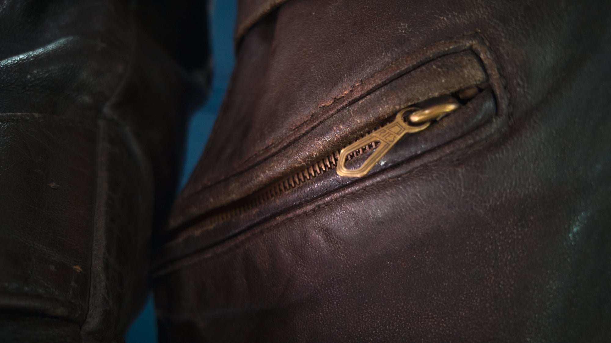 Vintage 1940s West German Sheepskin Border Police Dispatch Leather Jacket “M”