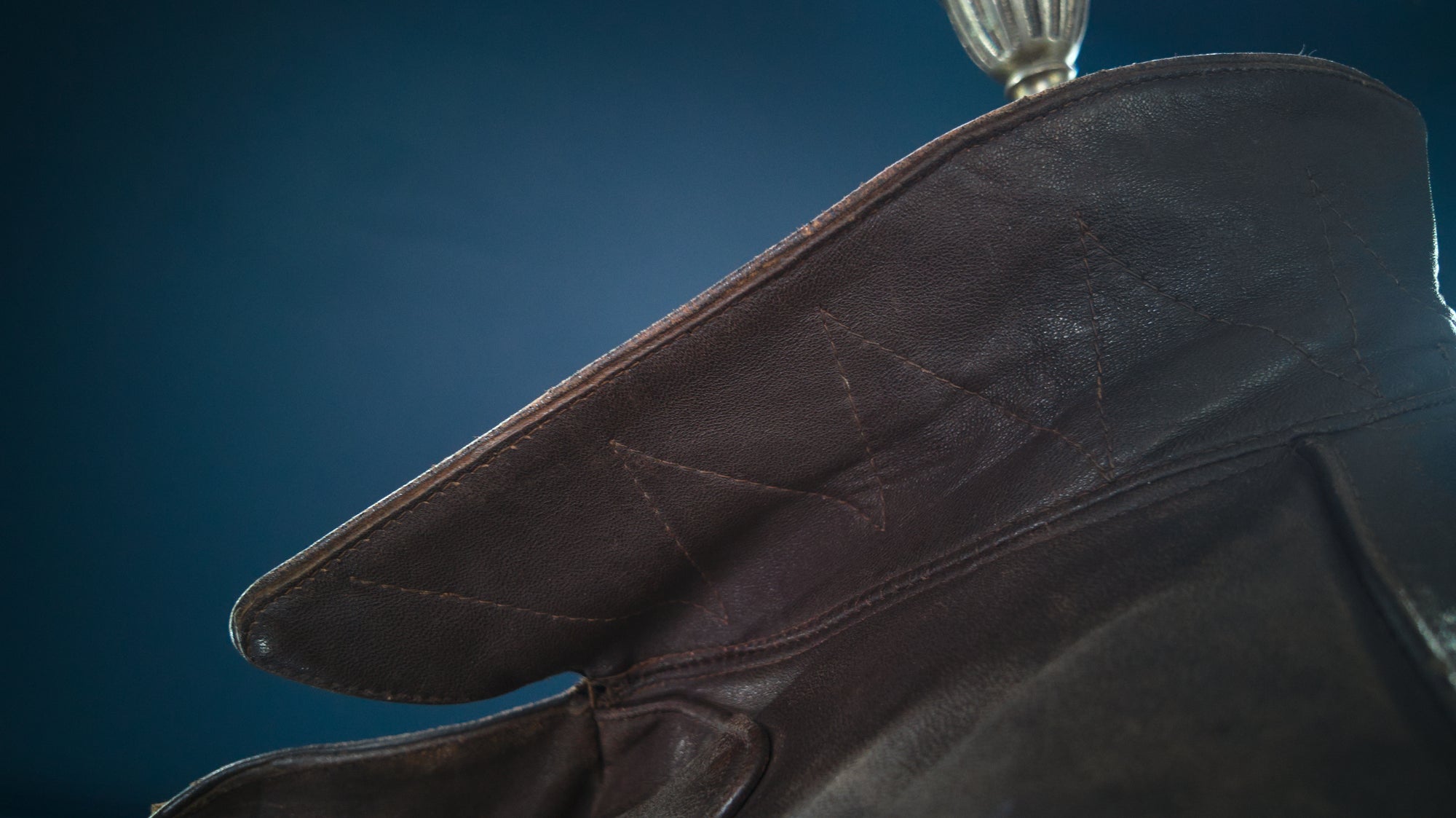 Vintage 1940s West German Sheepskin Border Police Dispatch Leather Jacket “M”