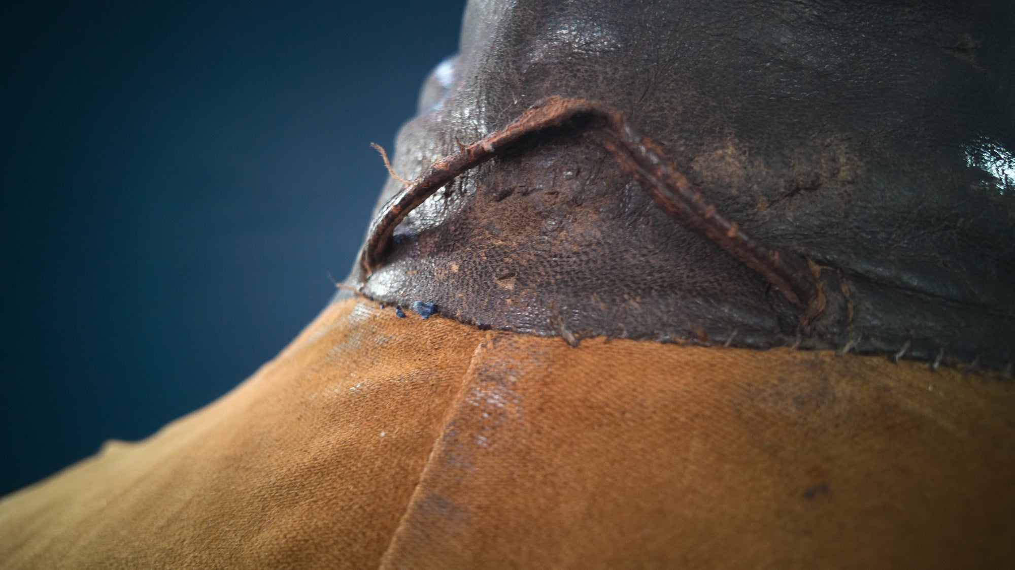 Vintage 1940s West German Sheepskin Border Police Dispatch Leather Jacket “M”