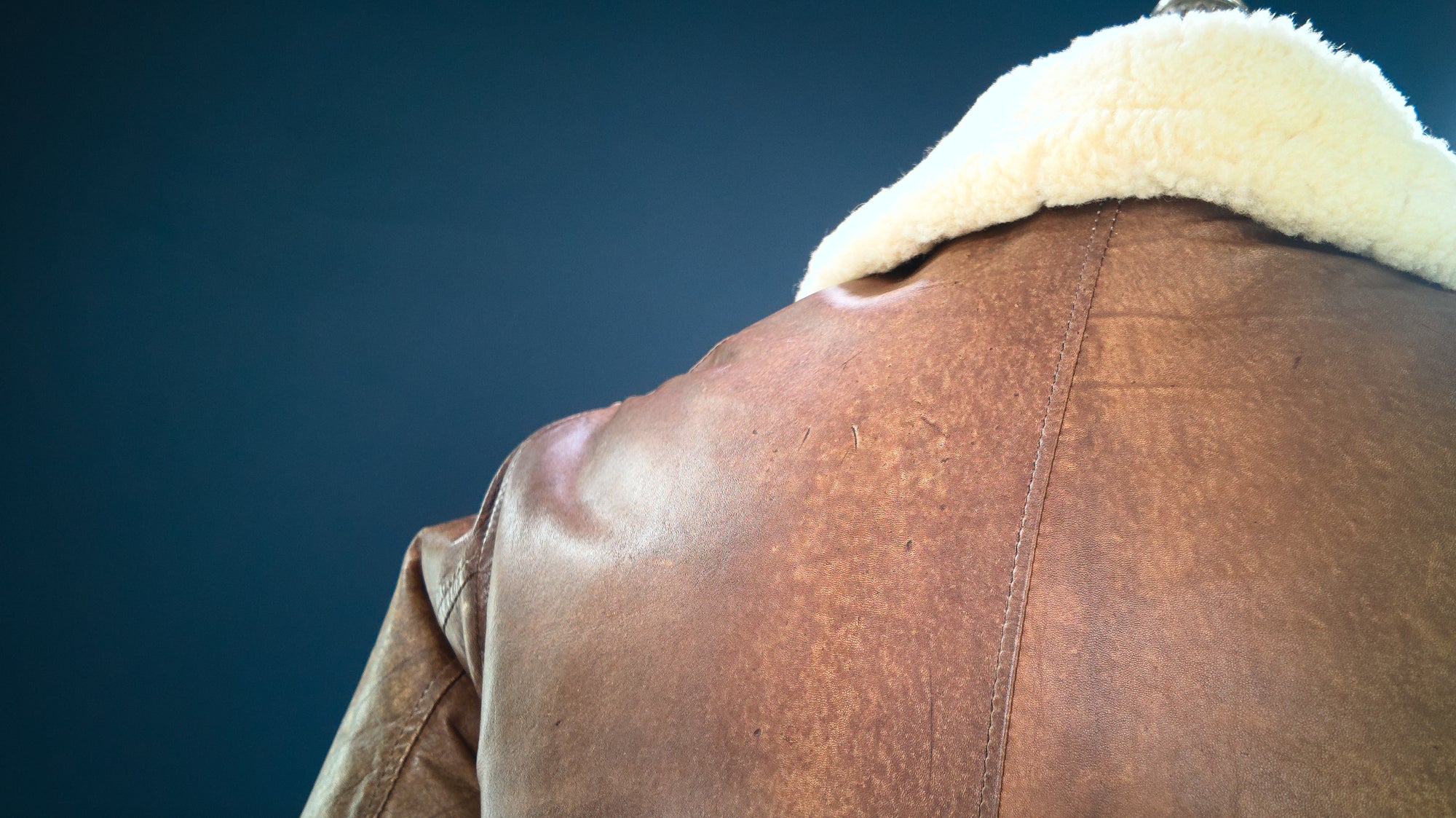 Vintage 1980s British Sheepskin Flight Aviator Bomber Leather Jacket “M”