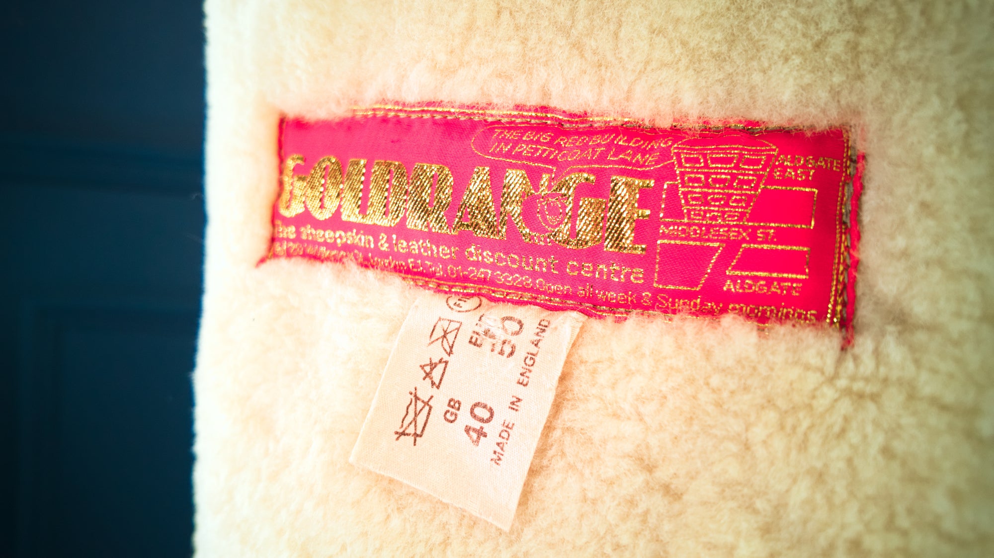 Vintage 1980s British Sheepskin Flight Aviator Bomber Leather Jacket “M”