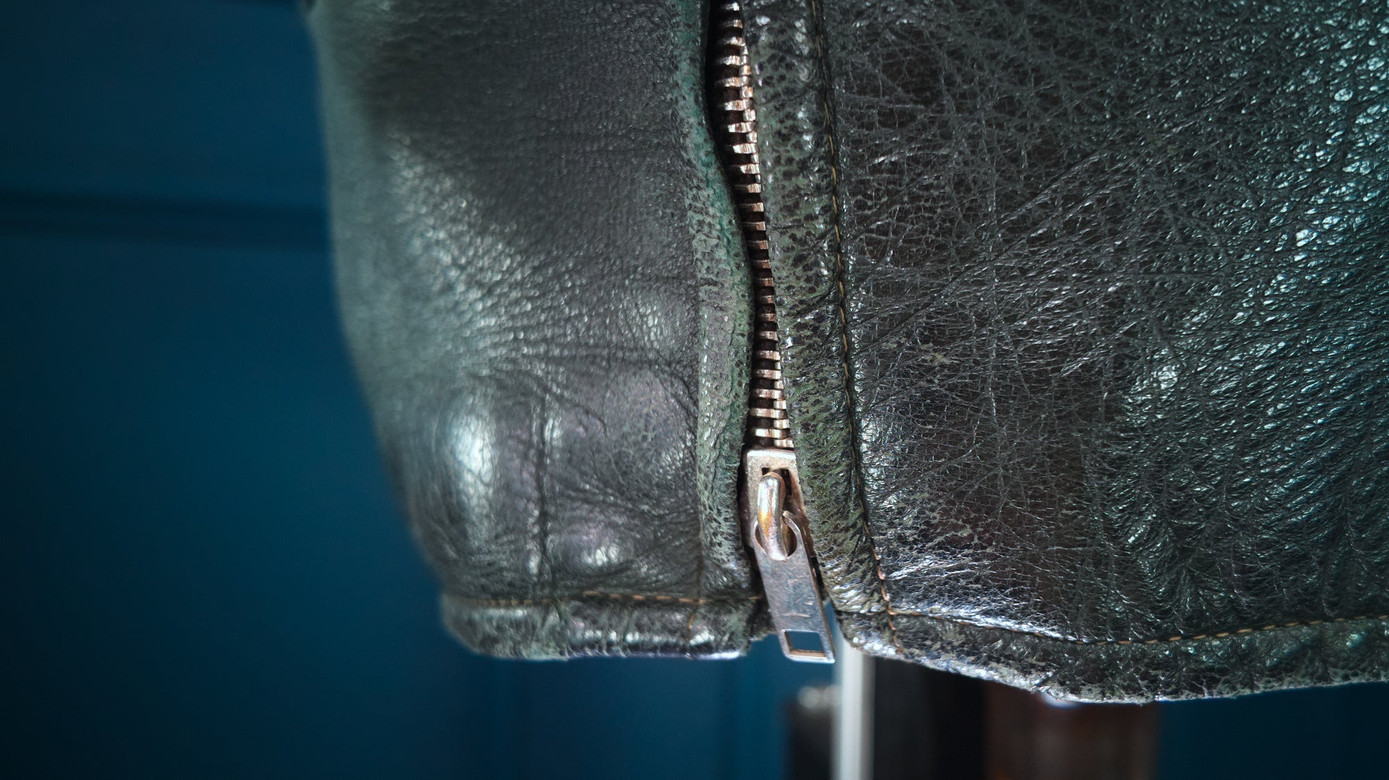 Vintage 1960s East German Sheepskin Single Rider Worker Chore Leather Jacket “S”