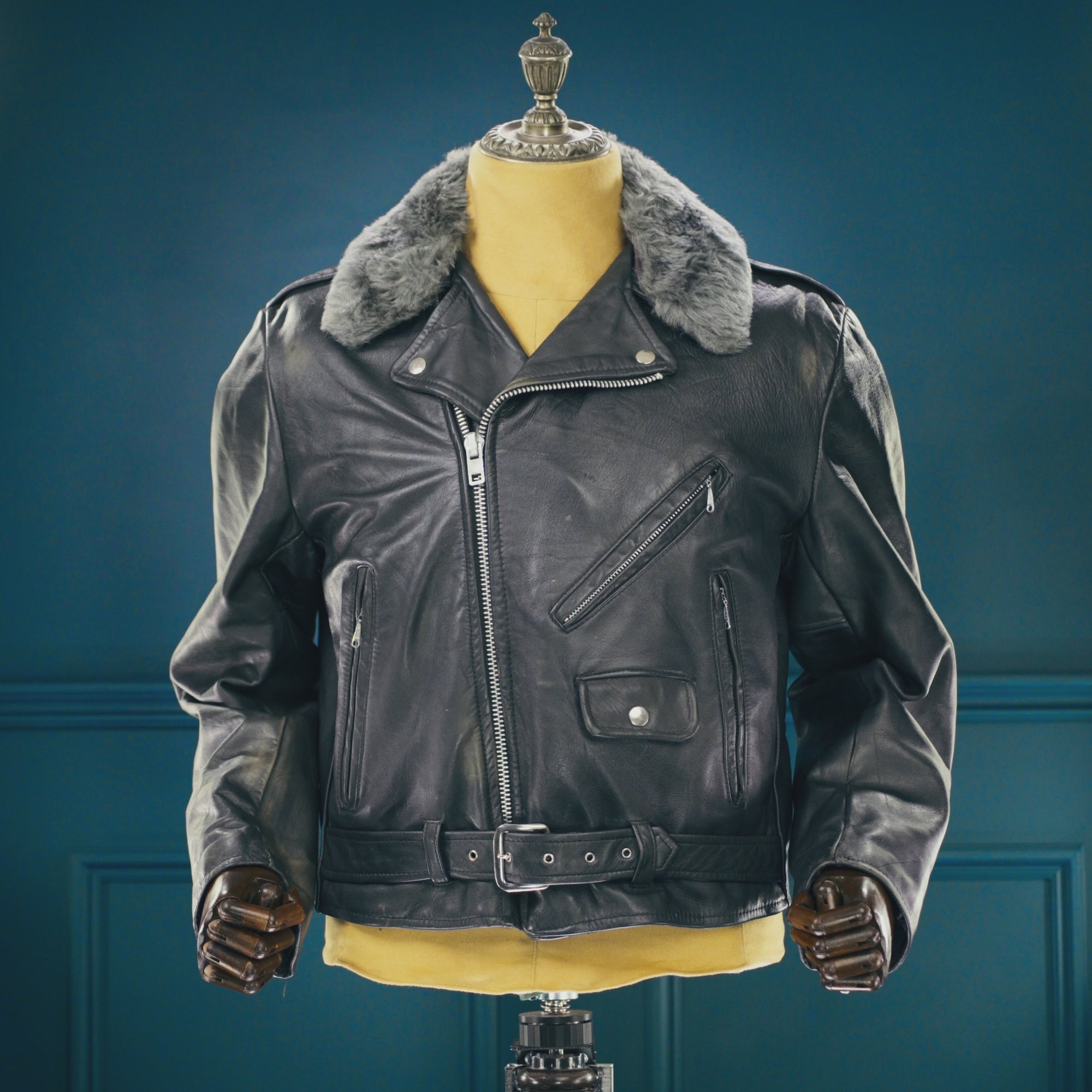 Vintage 1960s Montgomery Ward Biker Motorcycle Brando Rider Leather Jacket “L”