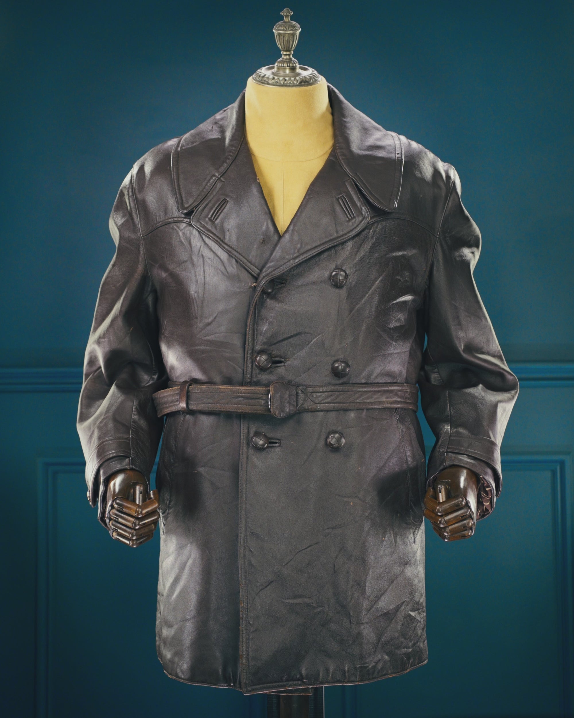 Vintage 1950s French Sheepskin Barnstormer Car Coat Flight Leather Jacket “L”