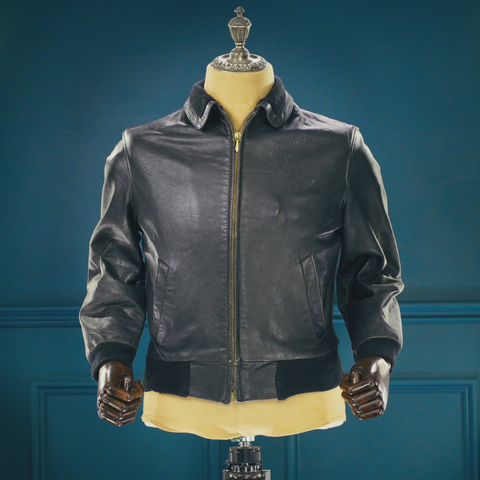 Vintage 1950s German Beatles Hamburg Sheepskin Flight Bomber Leather Jacket “S”