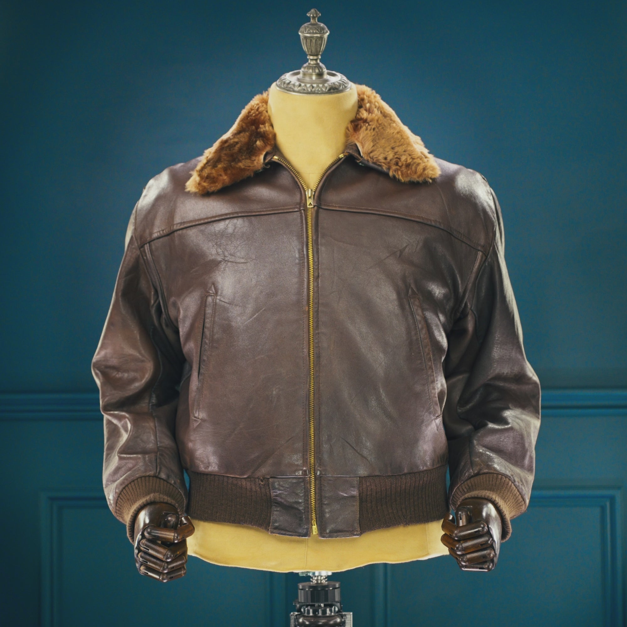 Vintage 1950s French Flight Aviator Bomber Sheepskin Leather Jacket “M”